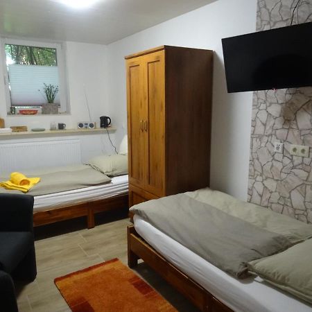 Pension Und Gaestehaus Paffrath Grossbrembach ภายนอก รูปภาพ