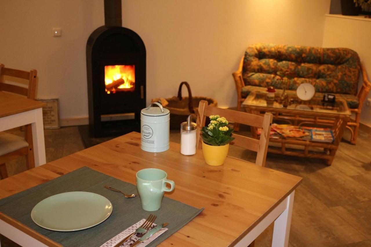 Pension Und Gaestehaus Paffrath Grossbrembach ภายนอก รูปภาพ